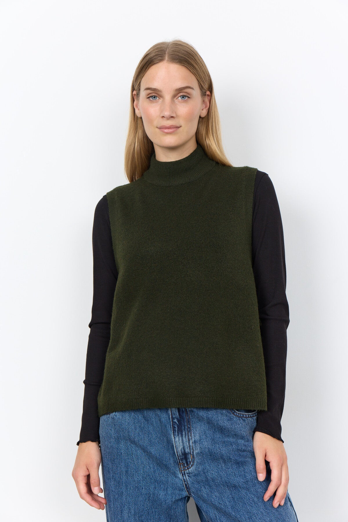 SC-ORLEAN 16 Waistcoat in Dark green from soyaconcept