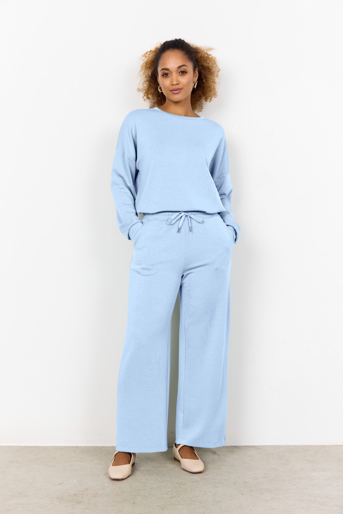 SUNSEA SNM-BLUE w/耳 STRAIGHT PANTS サイズ2 SC-BANU 33 Pants in Light blue from soyaconcept | Soyaconcept.com