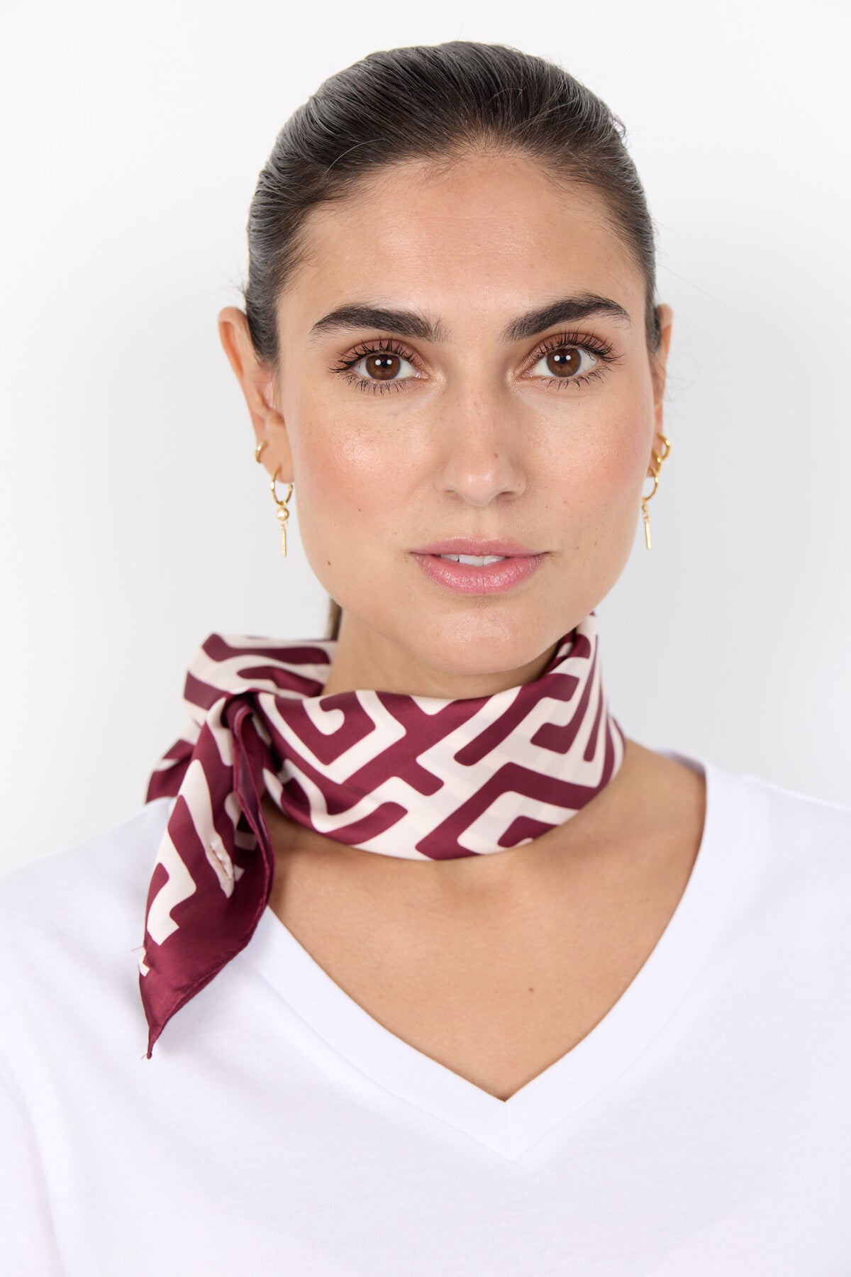 SC-VINONA 1 Scarf Bordeaux