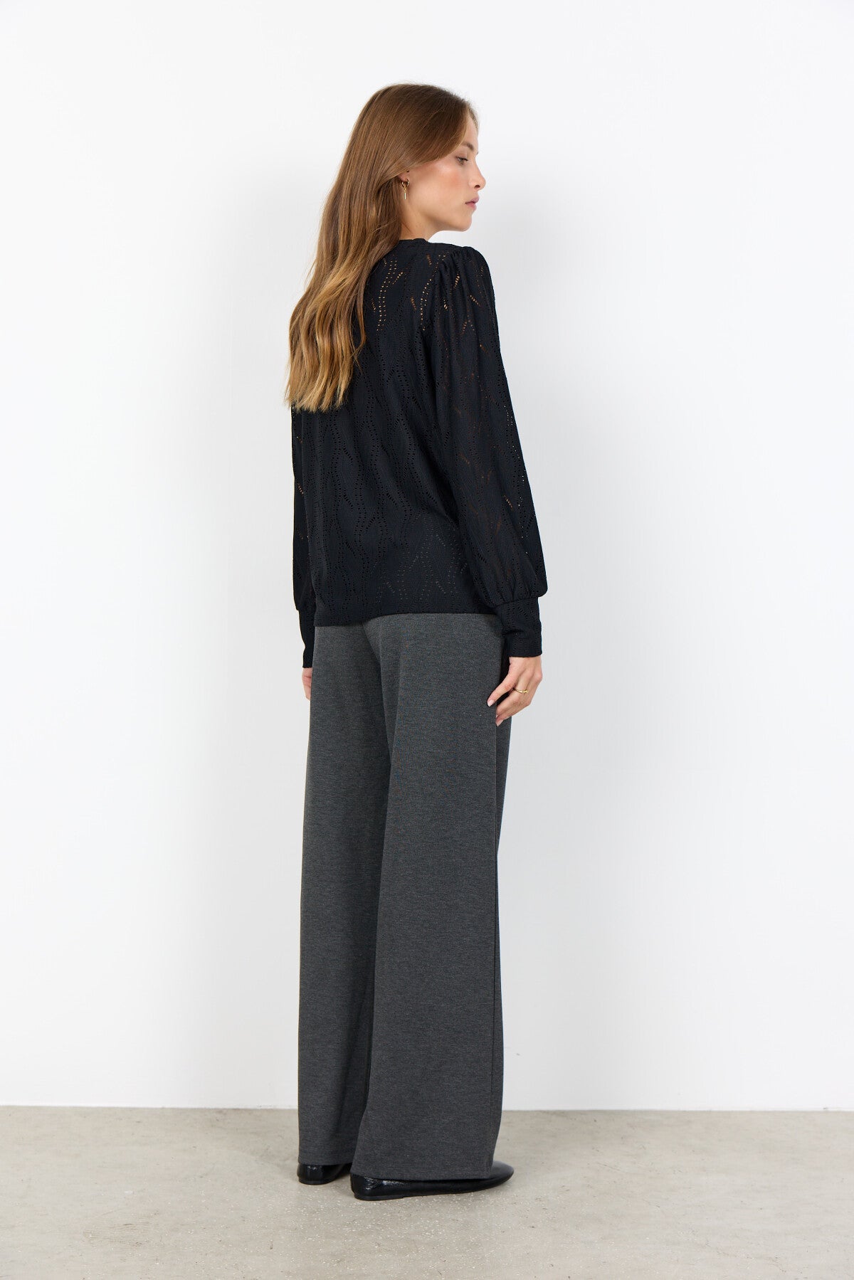 SC-ATHARI 1 Blouse Black