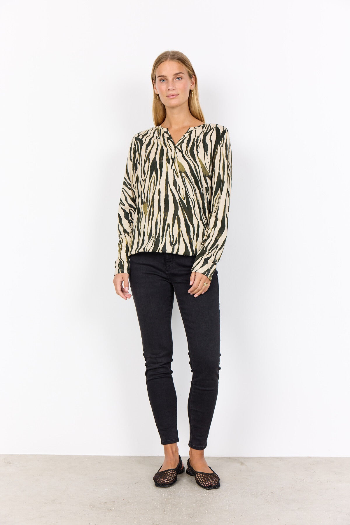 SC-FELICITY AOP 522 Blouse Dark green