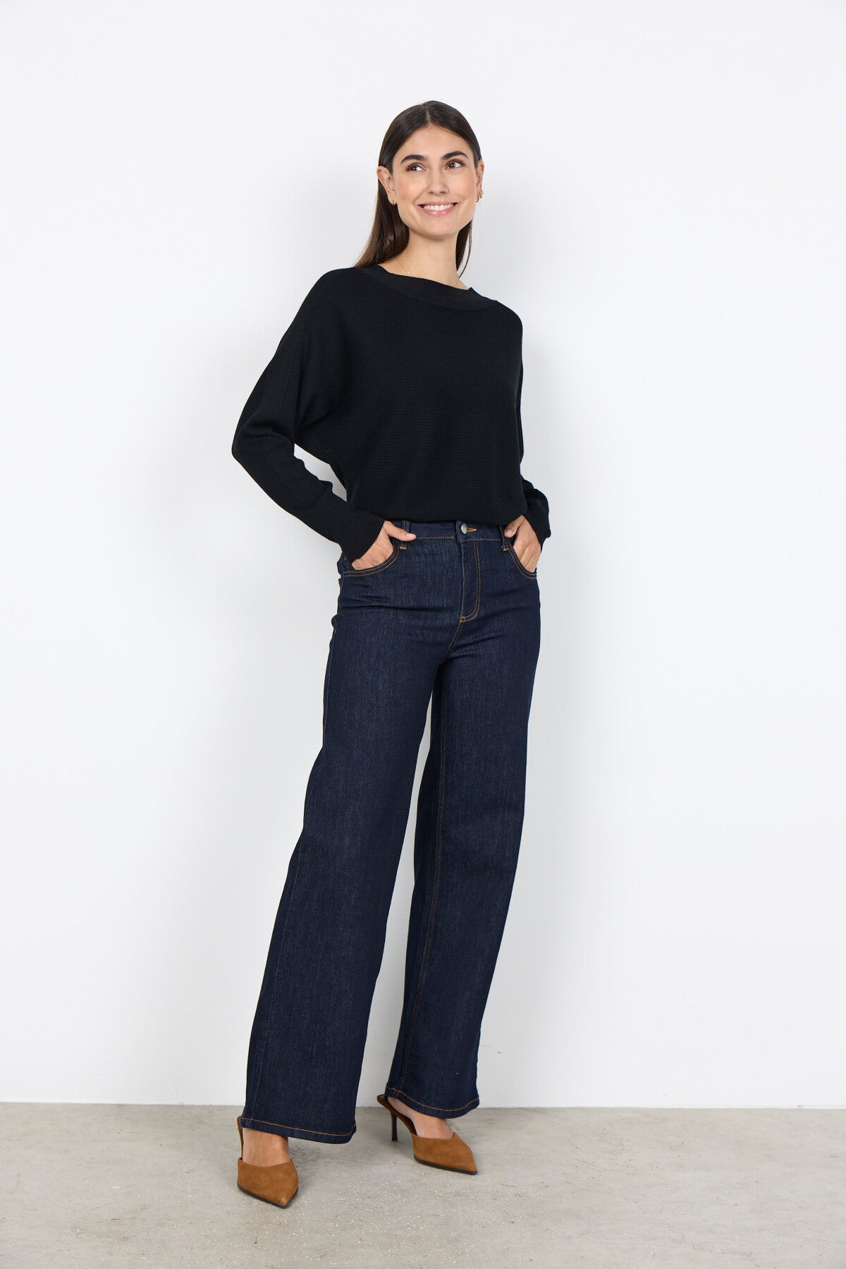 SC-DOLLIE 663 Pullover Black