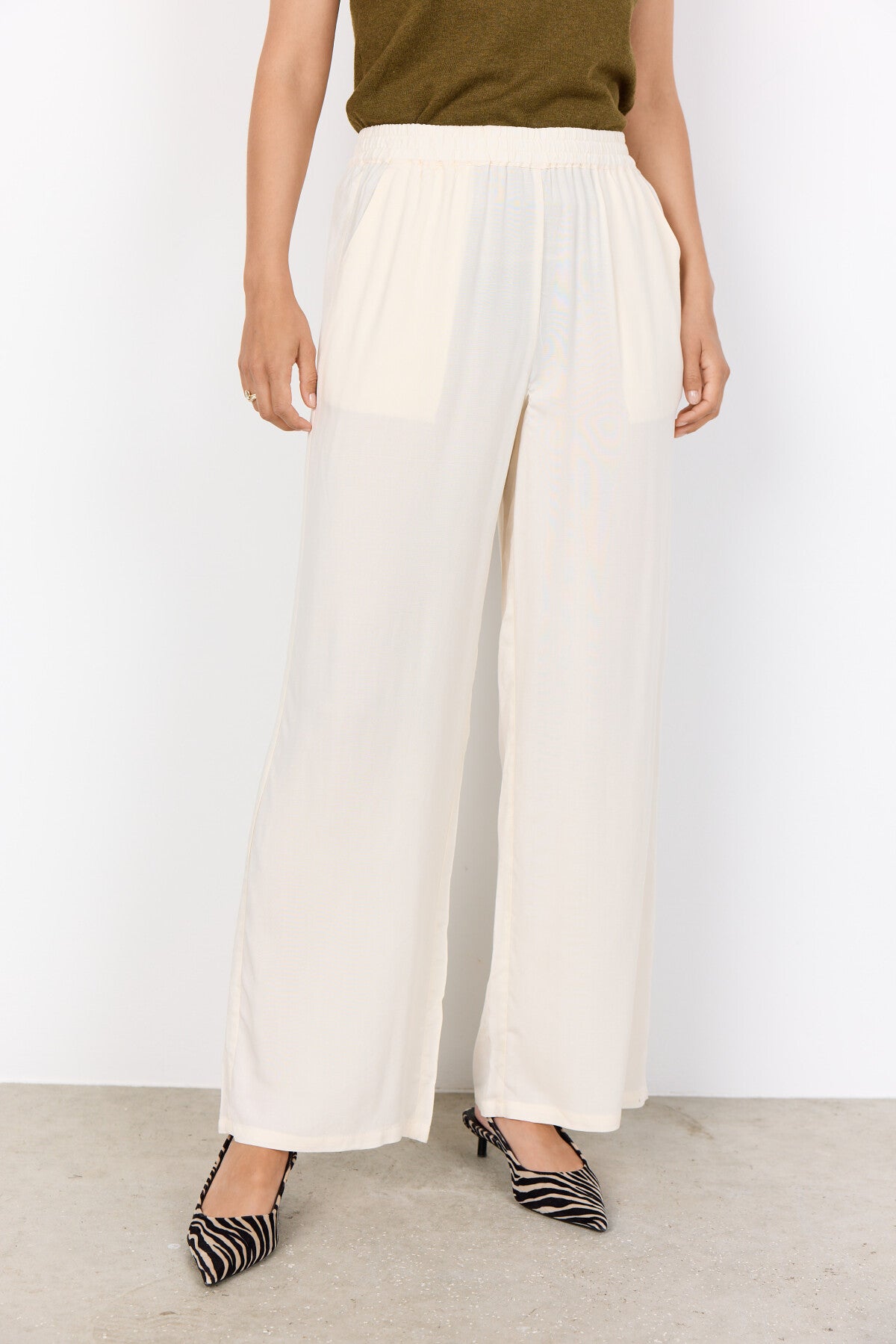 SC-RADIA 218-B Pants Cream