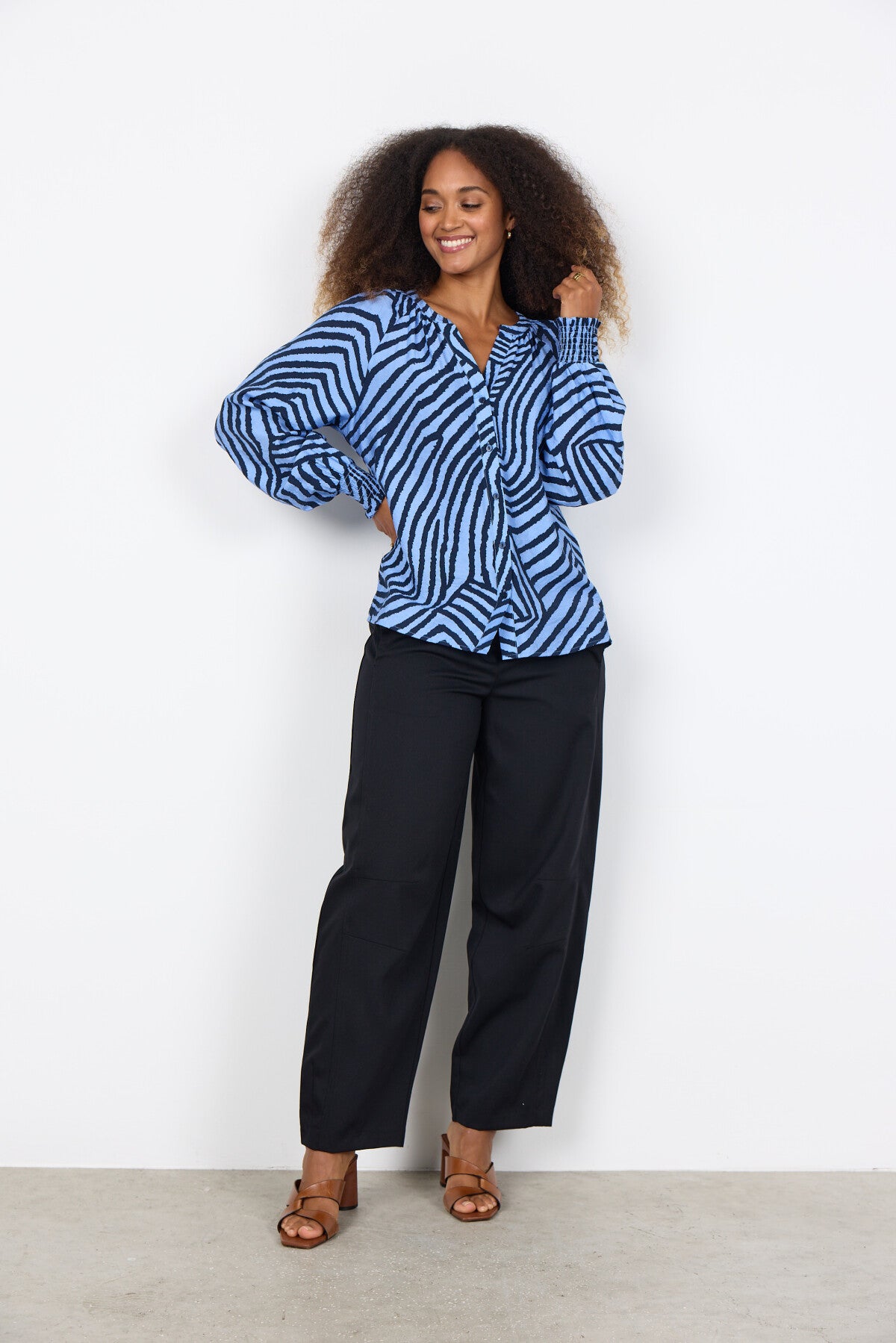 SC-BECCA 1 Blouse Navy