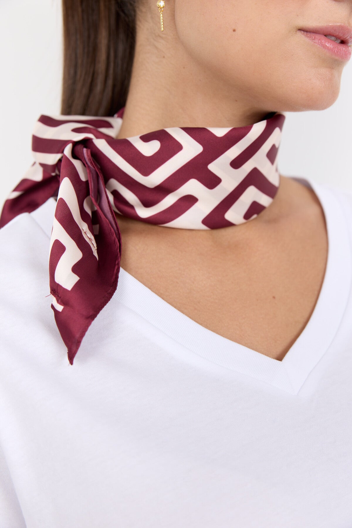 SC-VINONA 1 Scarf Bordeaux