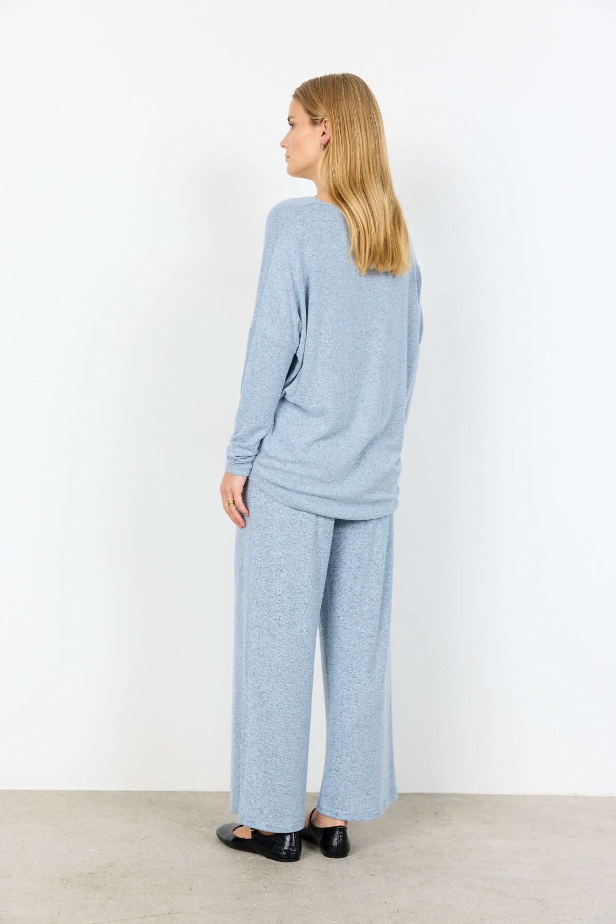 SC-BIARA 1 Blouse Light blue