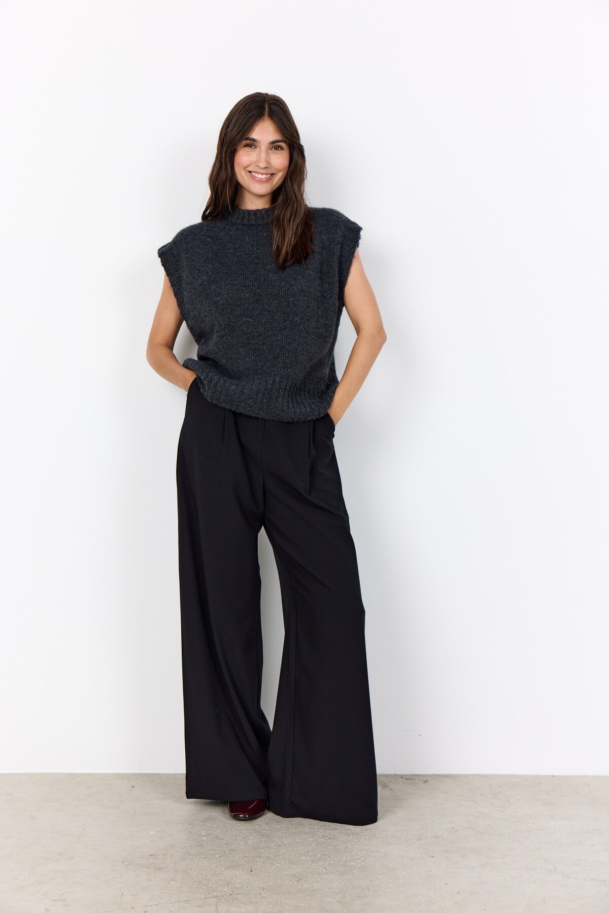 SC-GUNNA 12 Waistcoat Dark grey