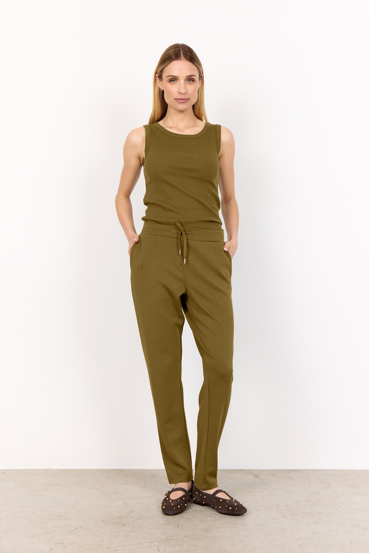 SC-BANU 157 Pants Olive