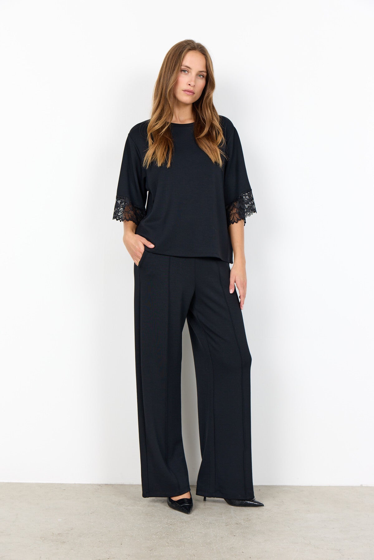 SC-BANU 266 T-shirt Black