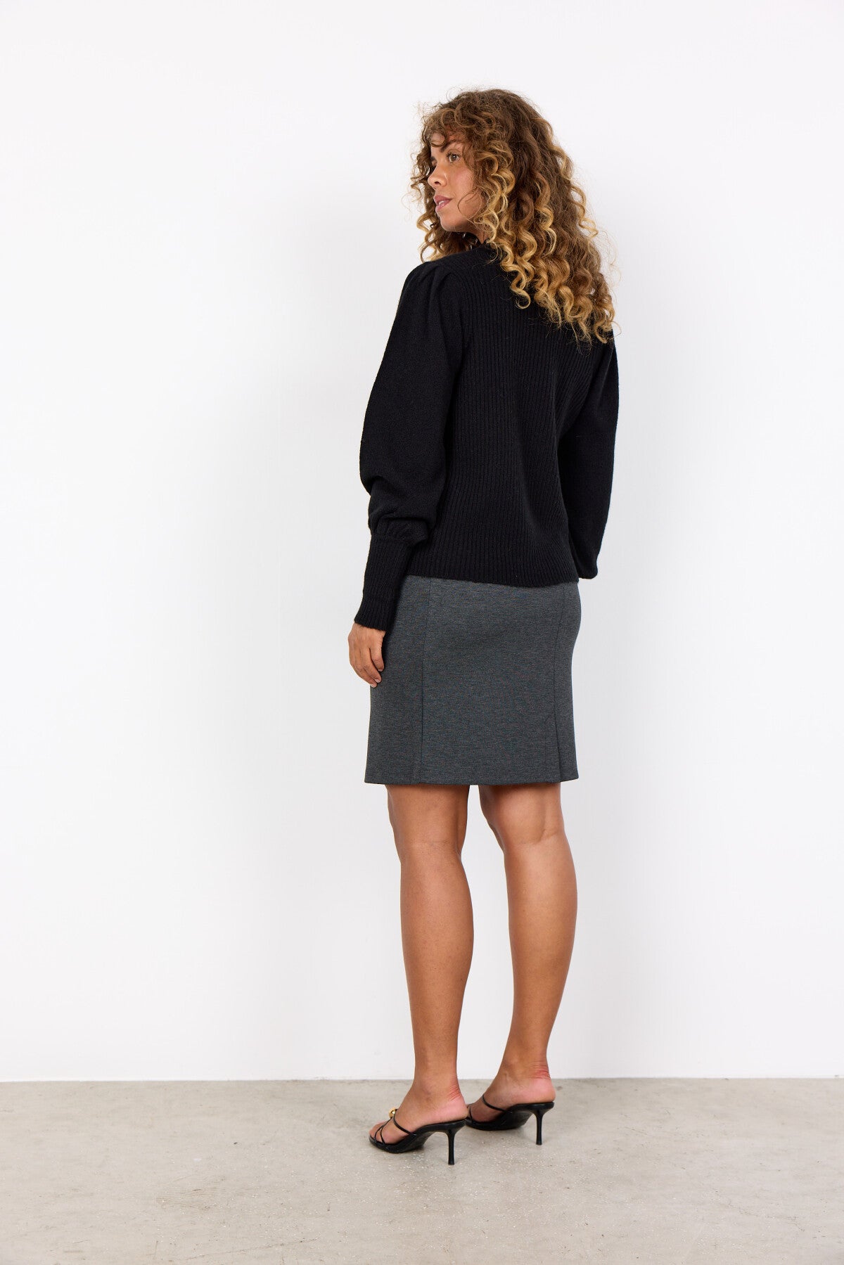 SC-NESSIE 60 Pullover Black