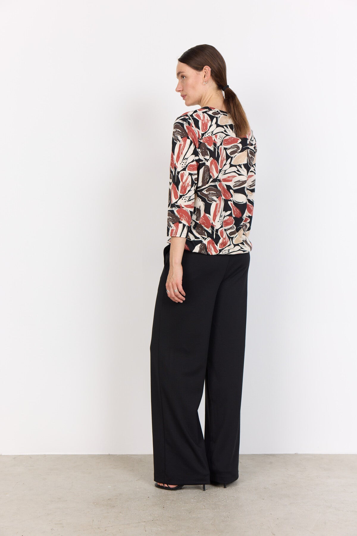 SC-FELICITY AOP 512 Blouse Rust red