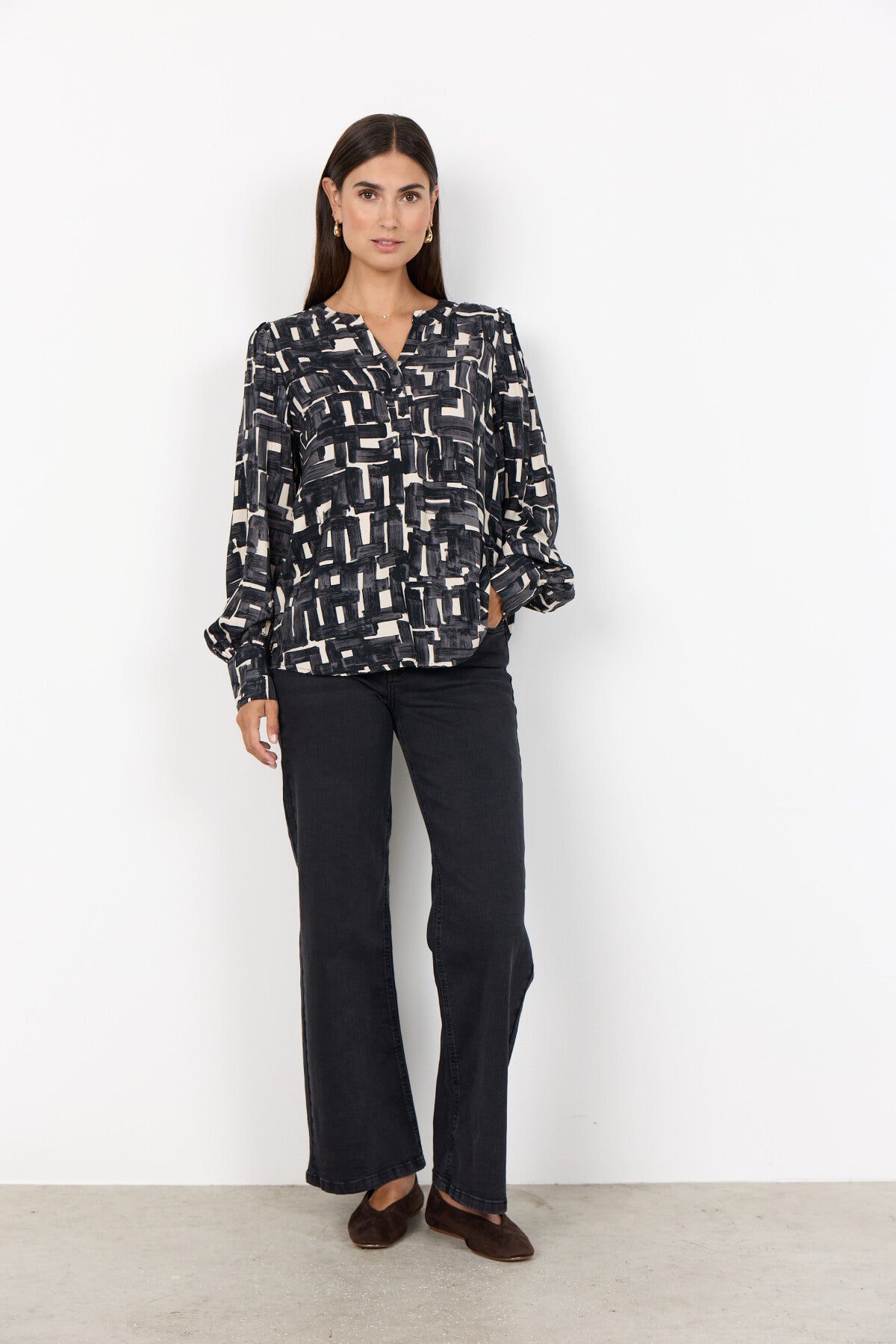 SC-VEBINA 1 Blouse Black