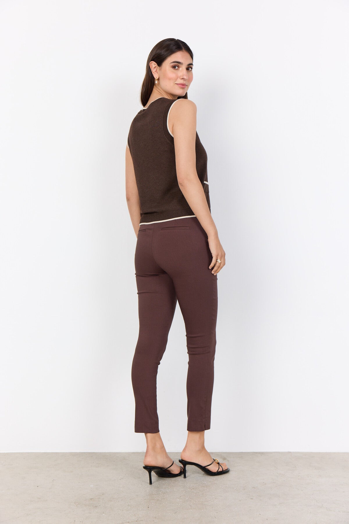 SC-DOLLIE 792 Waistcoat Dark brown