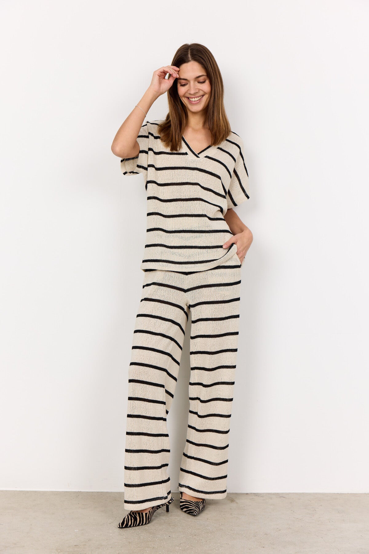 SC-SAHAR 1 T-shirt Cream