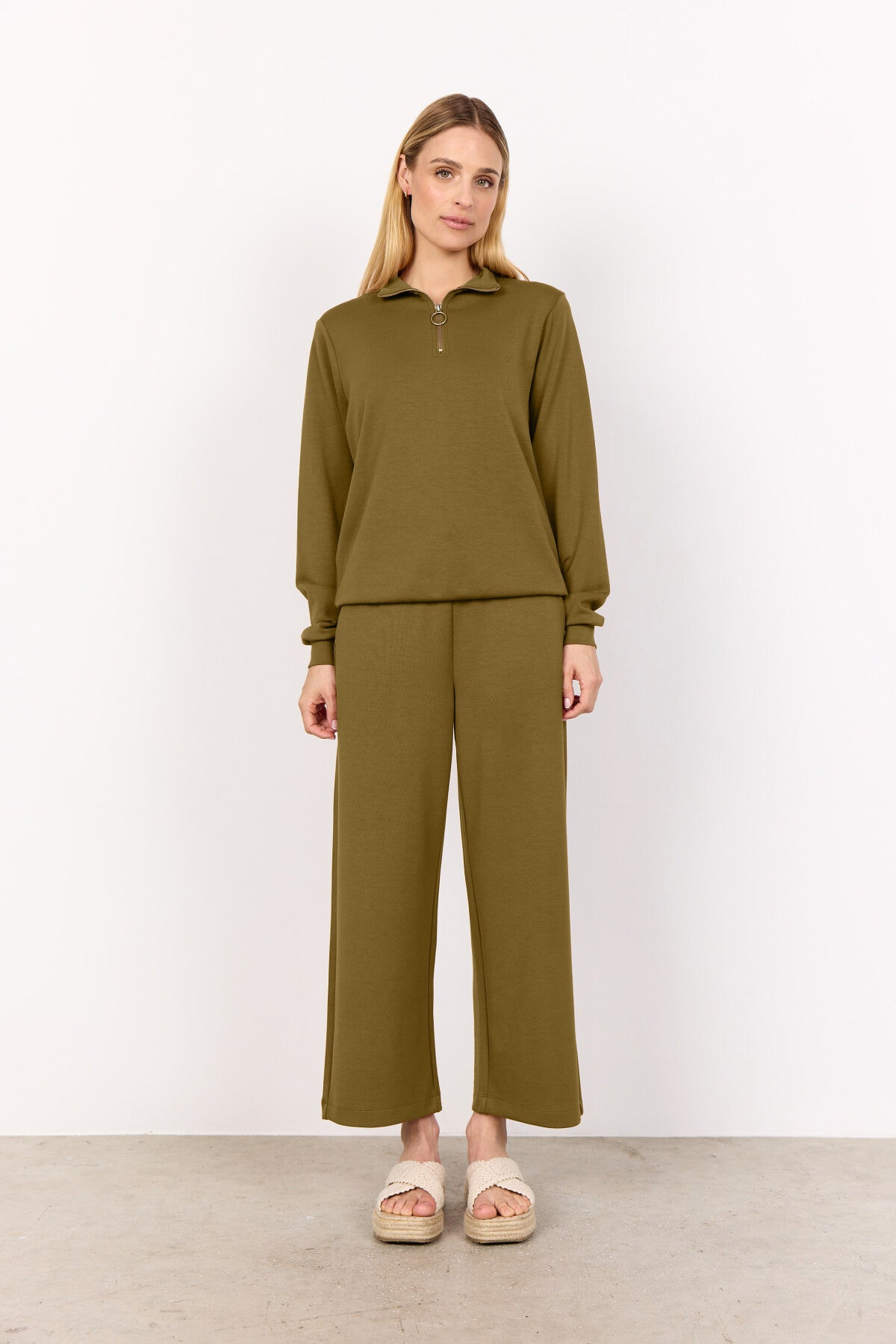 SC-BANU 187 Sweatshirt Olive