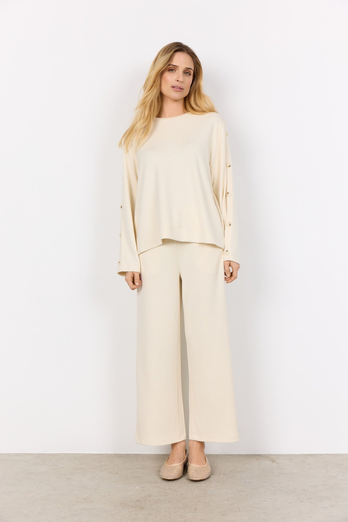 SC-BANU 267 Blouse Cream