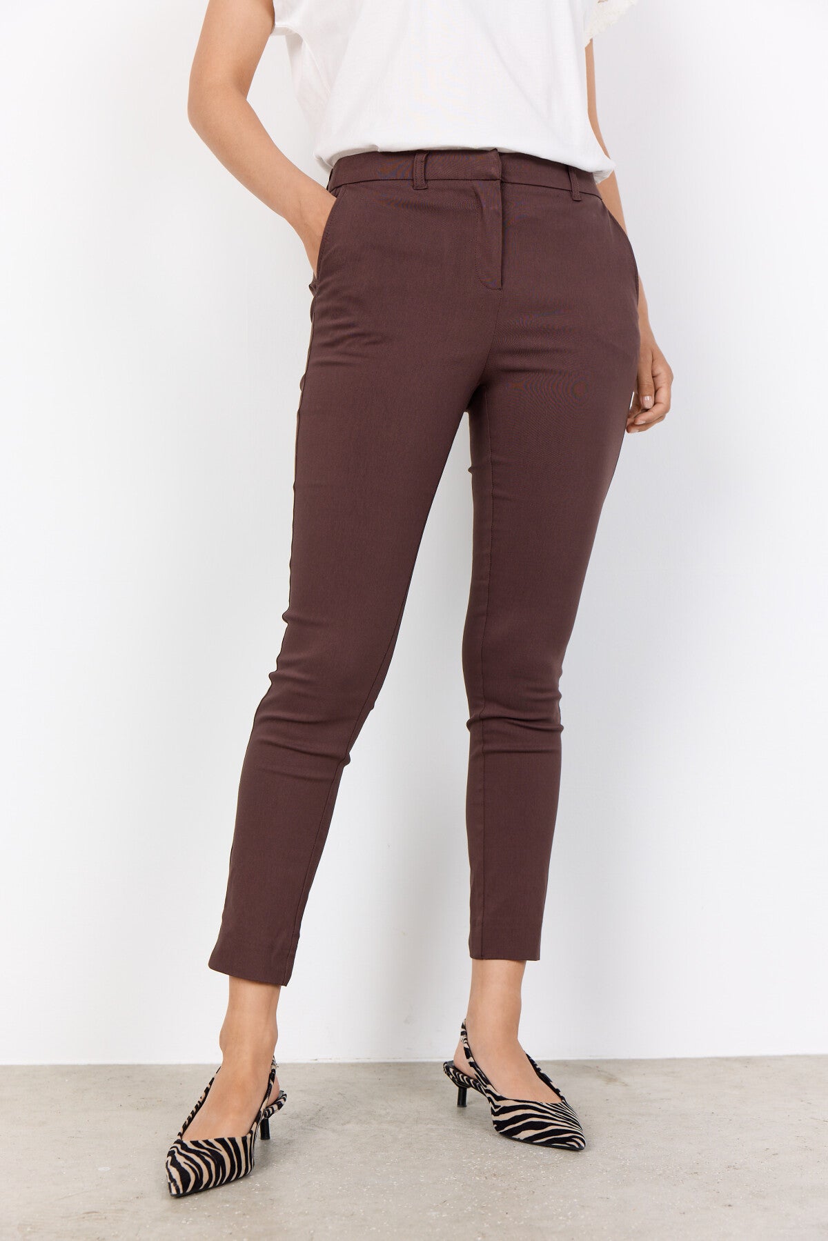 SC-LILLY 44-B Pants Dark brown