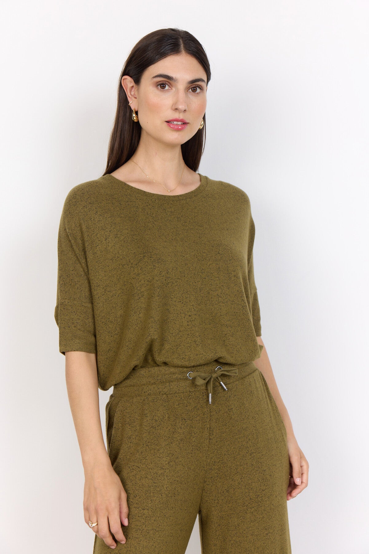 SC-BIARA 96 Blouse Olive