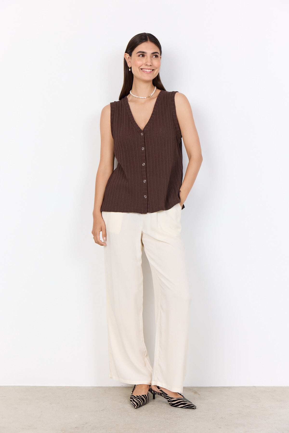SC-SHONAS 1 Waistcoat Dark brown