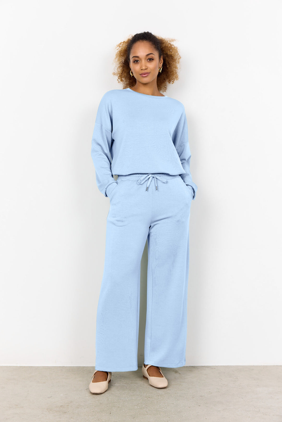 SUNSEA SNM-BLUE w/耳 STRAIGHT PANTS サイズ2 SC-BANU 33 Pants in Light blue from soyaconcept | Soyaconcept.com