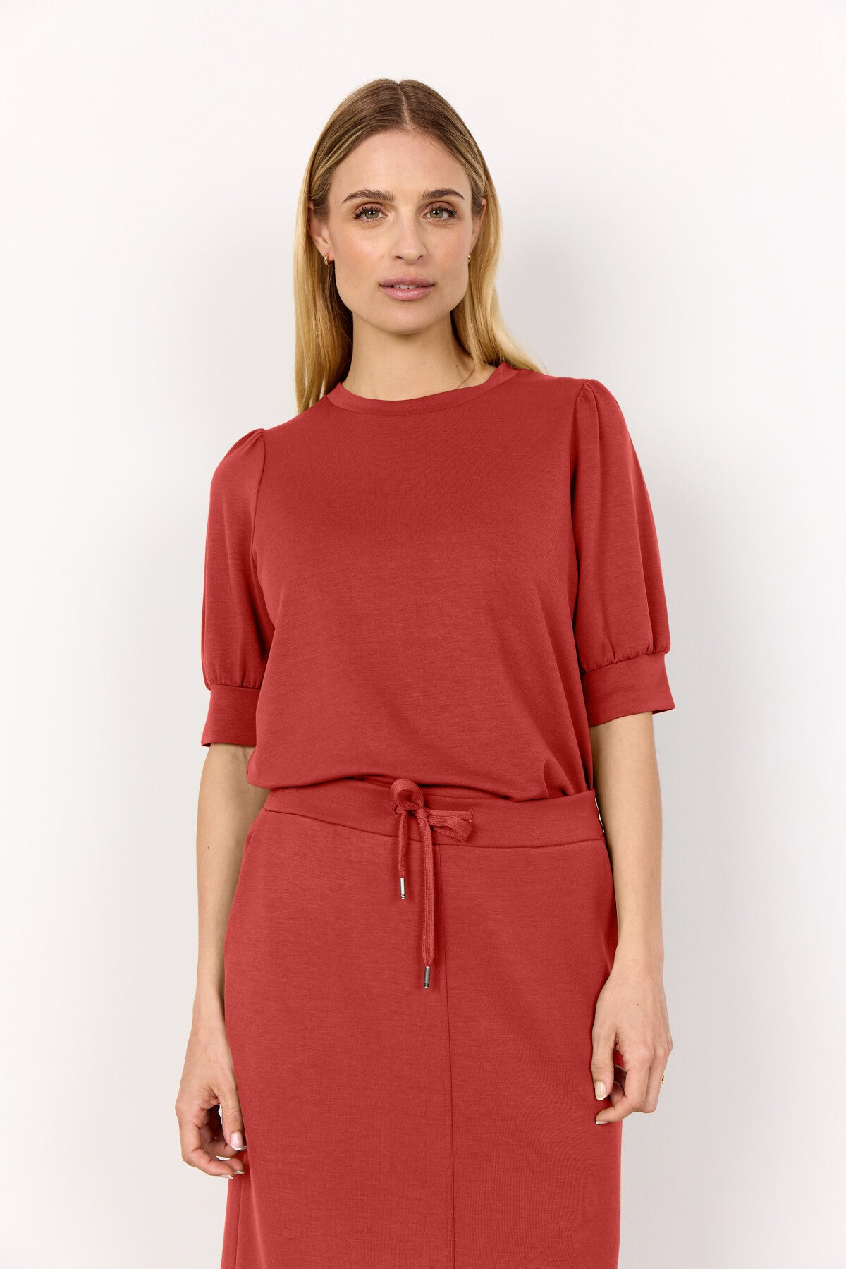 SC-BANU 83 T-shirt Rust red