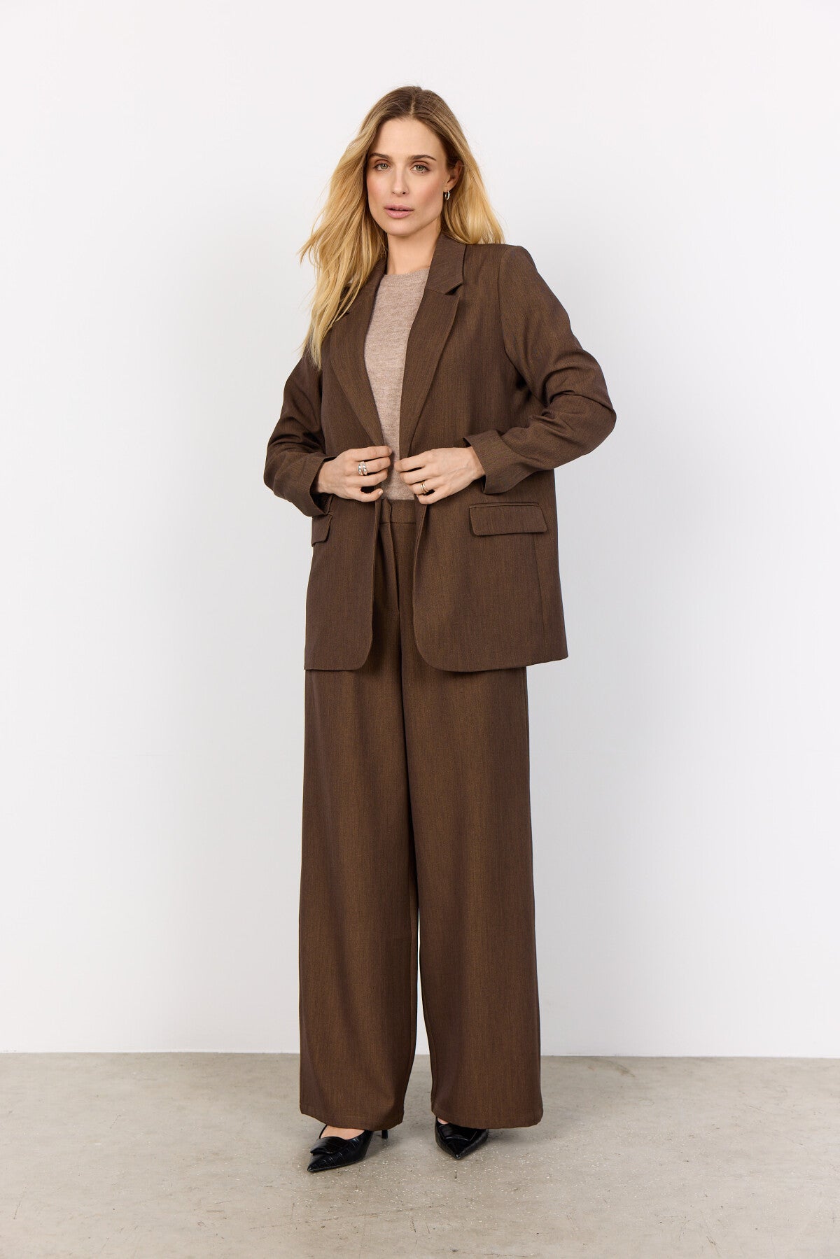 SC-ANN 2 Blazer Brown