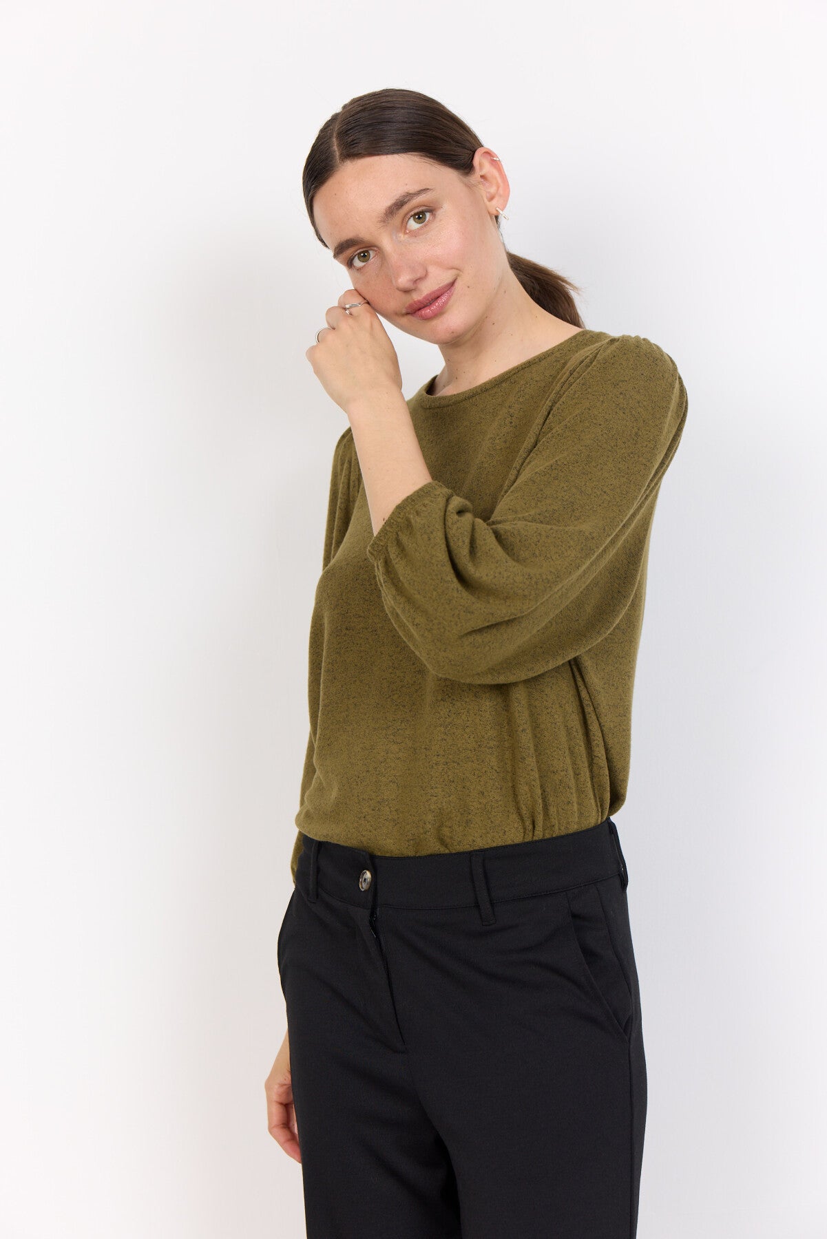 SC-BIARA 116 Blouse Olive