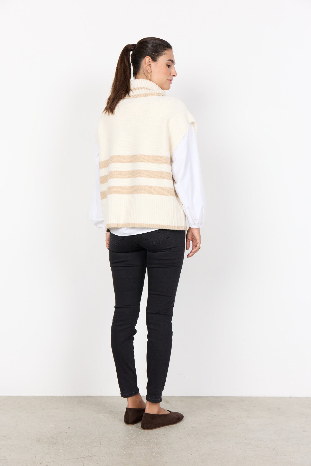 SC-VIF 1 Waistcoat Cream