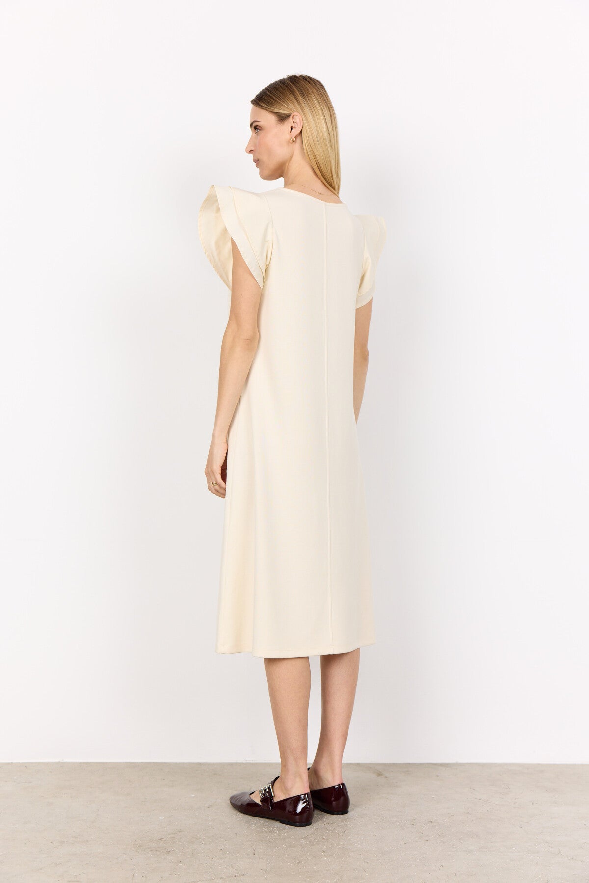 SC-BANU 251 Dress Cream