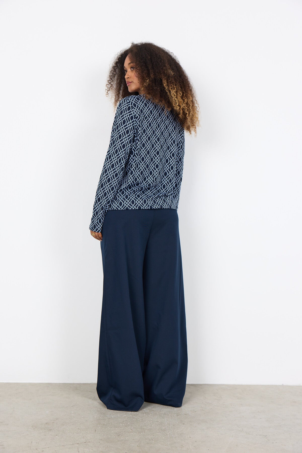 SC-FELICITY AOP 530 Blouse Navy
