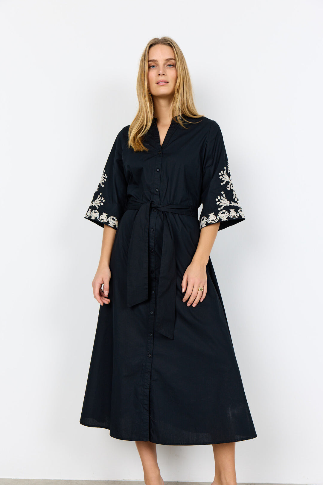 SC-MILLY 14 Dress in Black from soyaconcept –